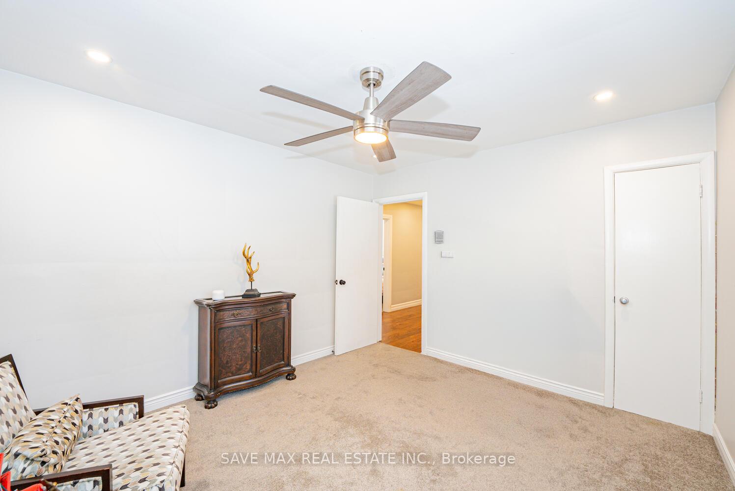 Photo 29 of 335 Goodram Drive S, Burlington, Shoreacres — HOMEH