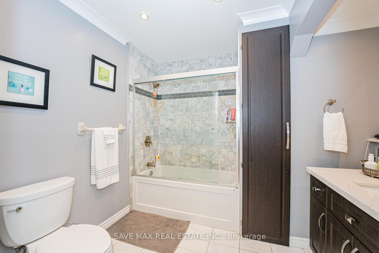 Photo 30 of 335 Goodram Drive S, Burlington, Shoreacres — HOMEH
