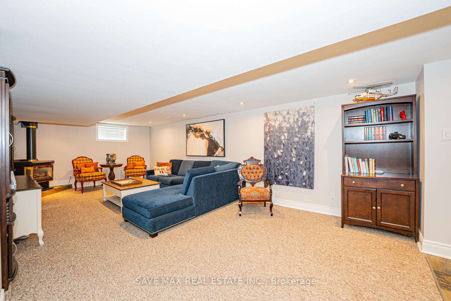 Photo 32 of 335 Goodram Drive S, Burlington, Shoreacres — HOMEH