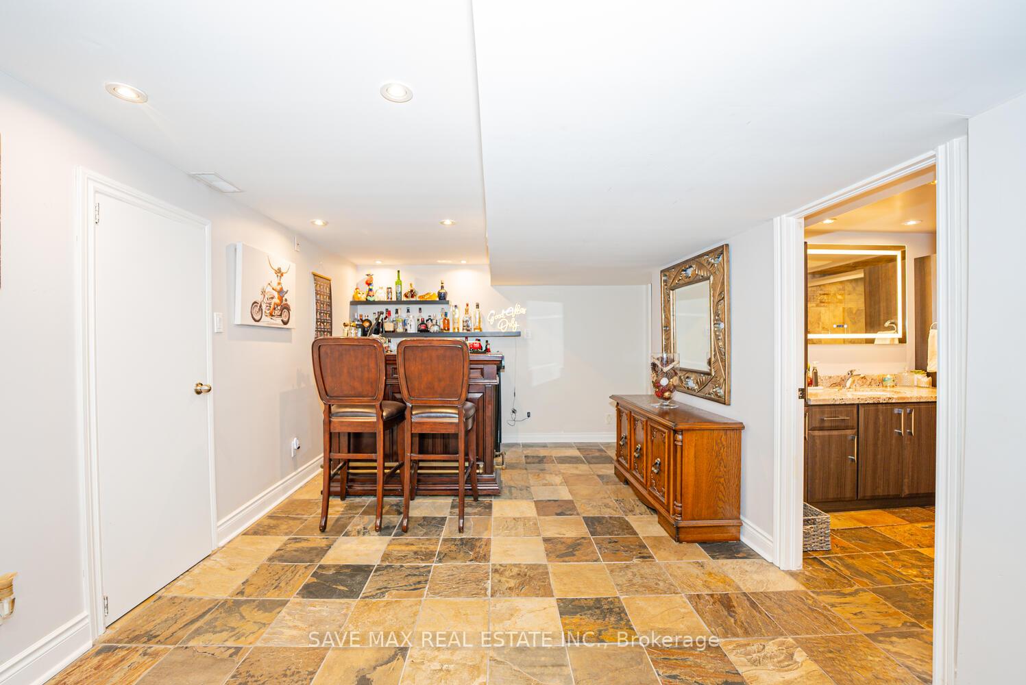 Photo 36 of 335 Goodram Drive S, Burlington, Shoreacres — HOMEH
