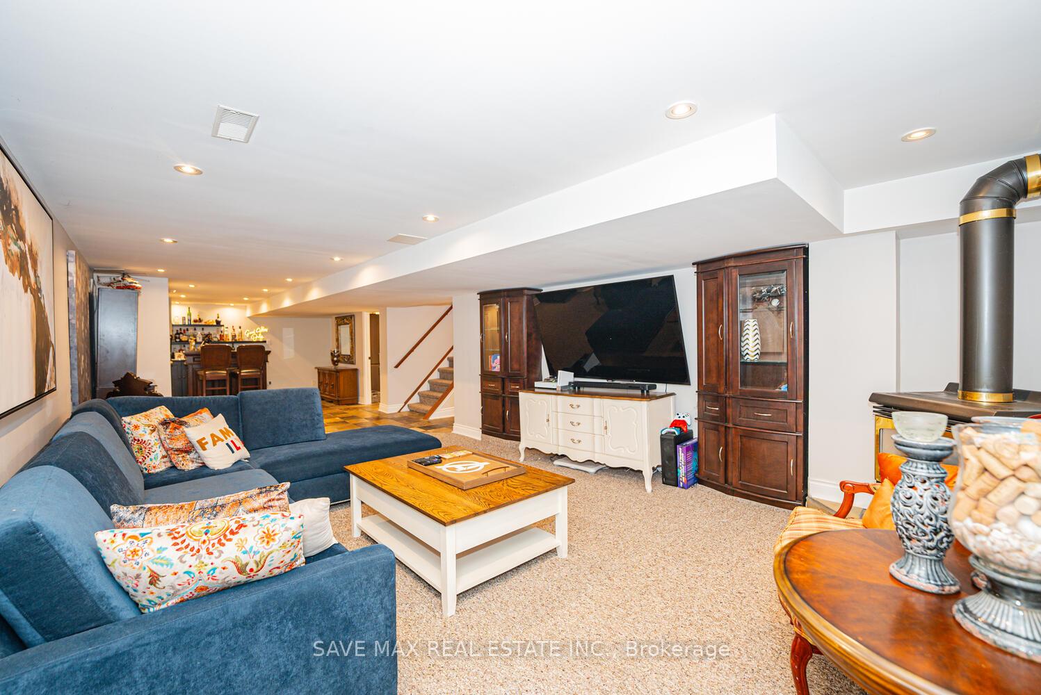 Photo 37 of 335 Goodram Drive S, Burlington, Shoreacres — HOMEH