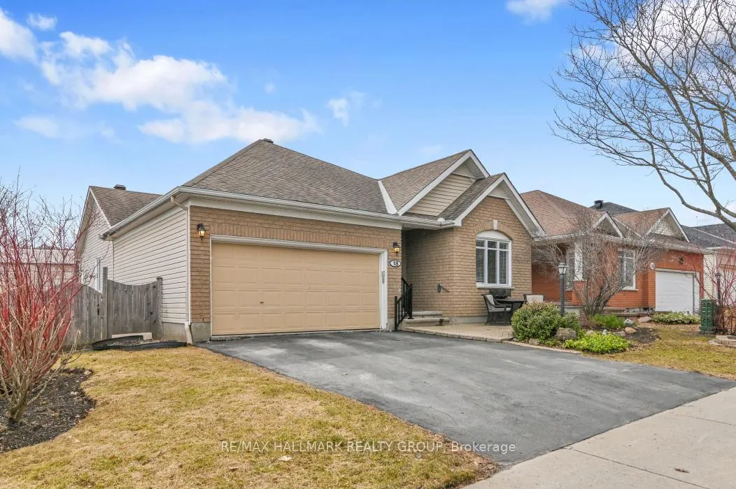 Photo 2 of 18 Spinney Way, Ottawa, Barrhaven - Longfields — HOMEH