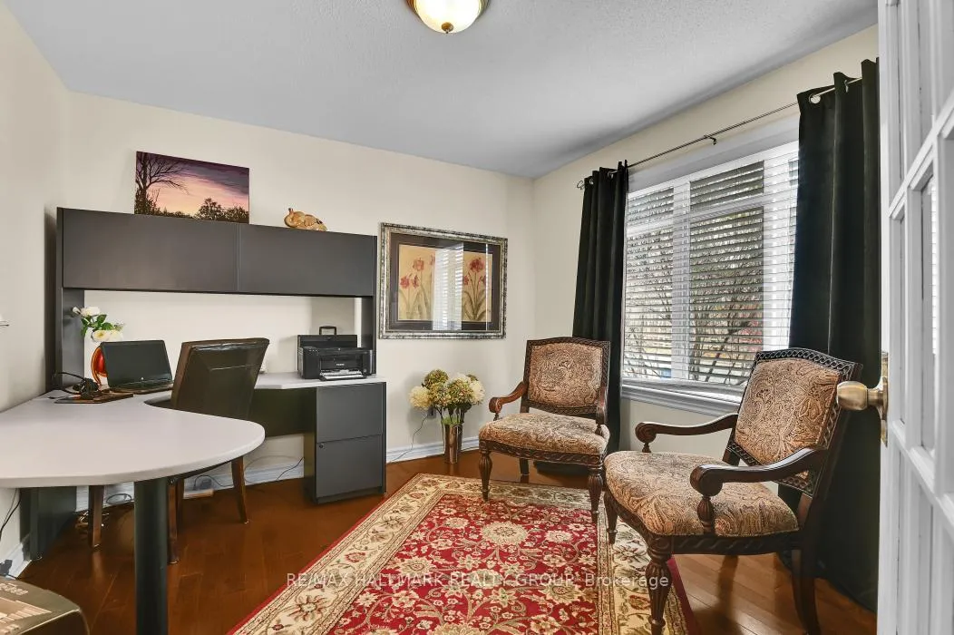 Photo 6 of 18 Spinney Way, Ottawa, Barrhaven - Longfields — HOMEH