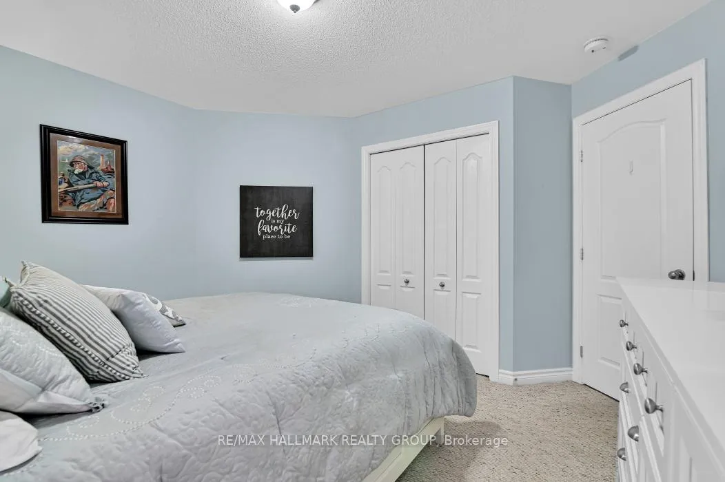 Photo 10 of 18 Spinney Way, Ottawa, Barrhaven - Longfields — HOMEH
