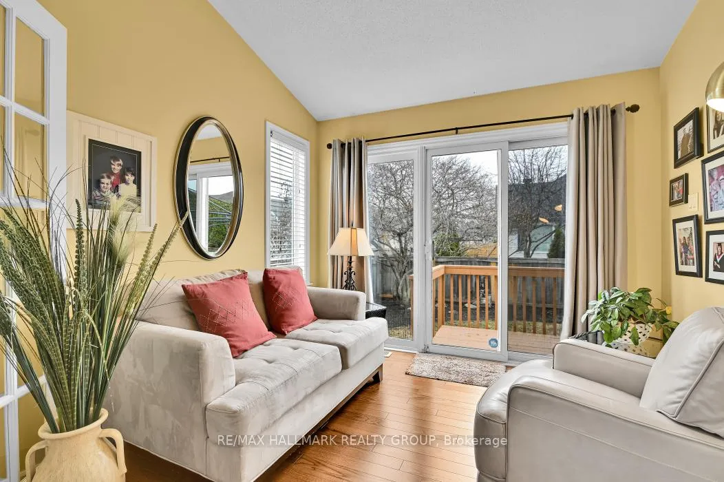 Photo 22 of 18 Spinney Way, Ottawa, Barrhaven - Longfields — HOMEH