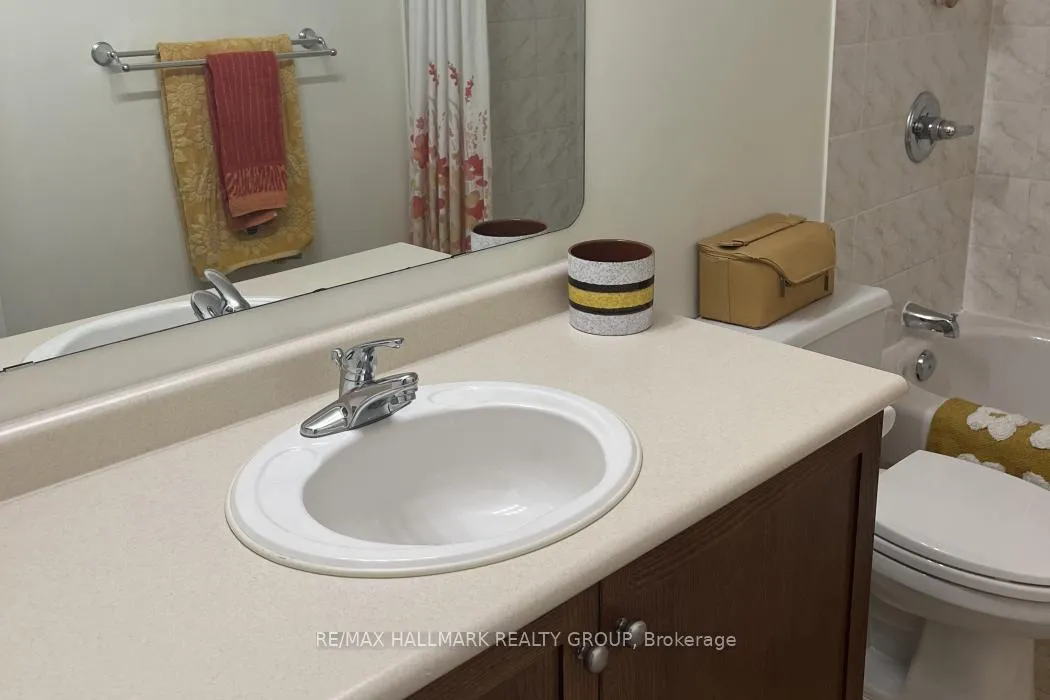 Photo 37 of 18 Spinney Way, Ottawa, Barrhaven - Longfields — HOMEH