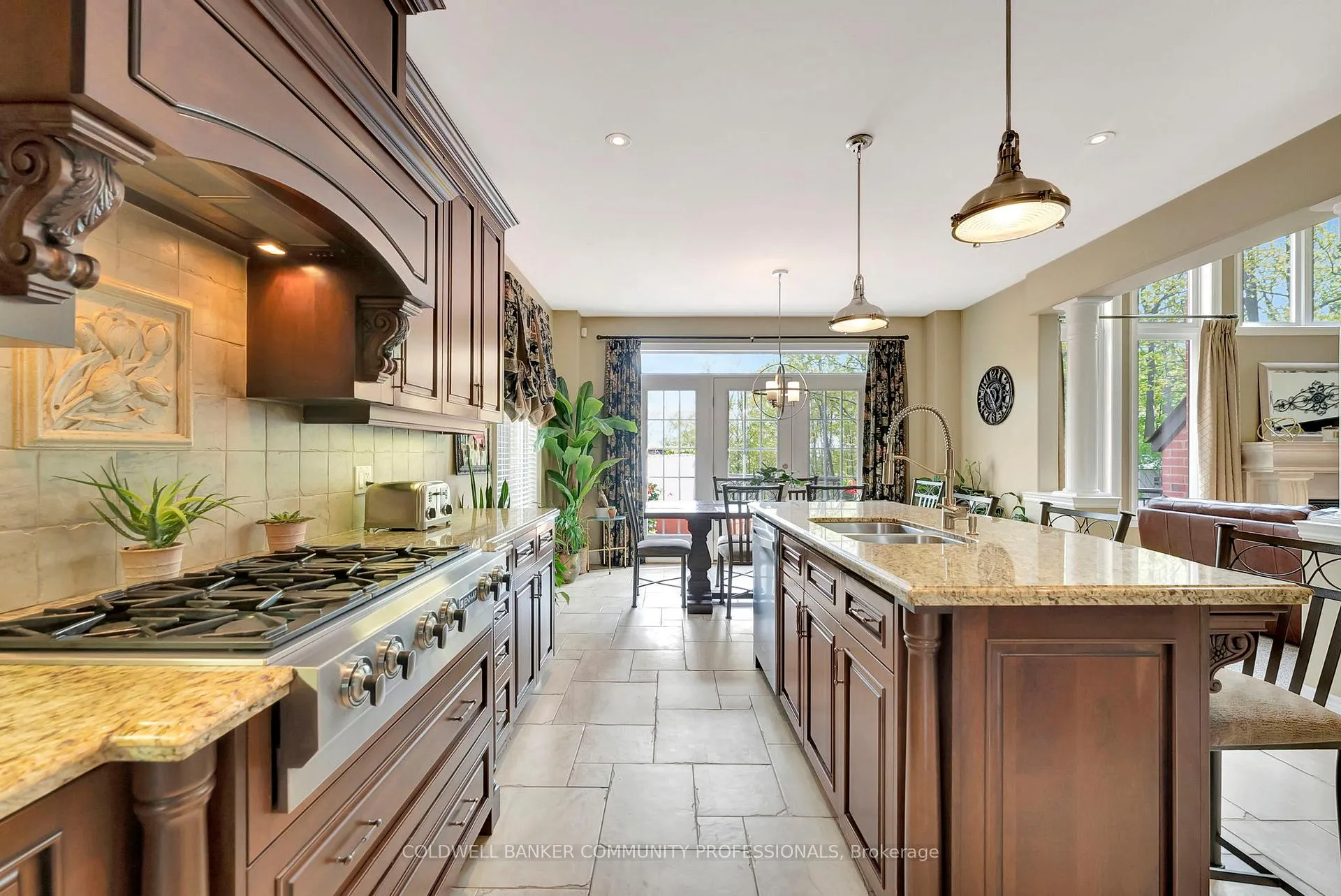 Photo 13 of 46 Orr Crescent, Hamilton, Stoney Creek — HOMEH