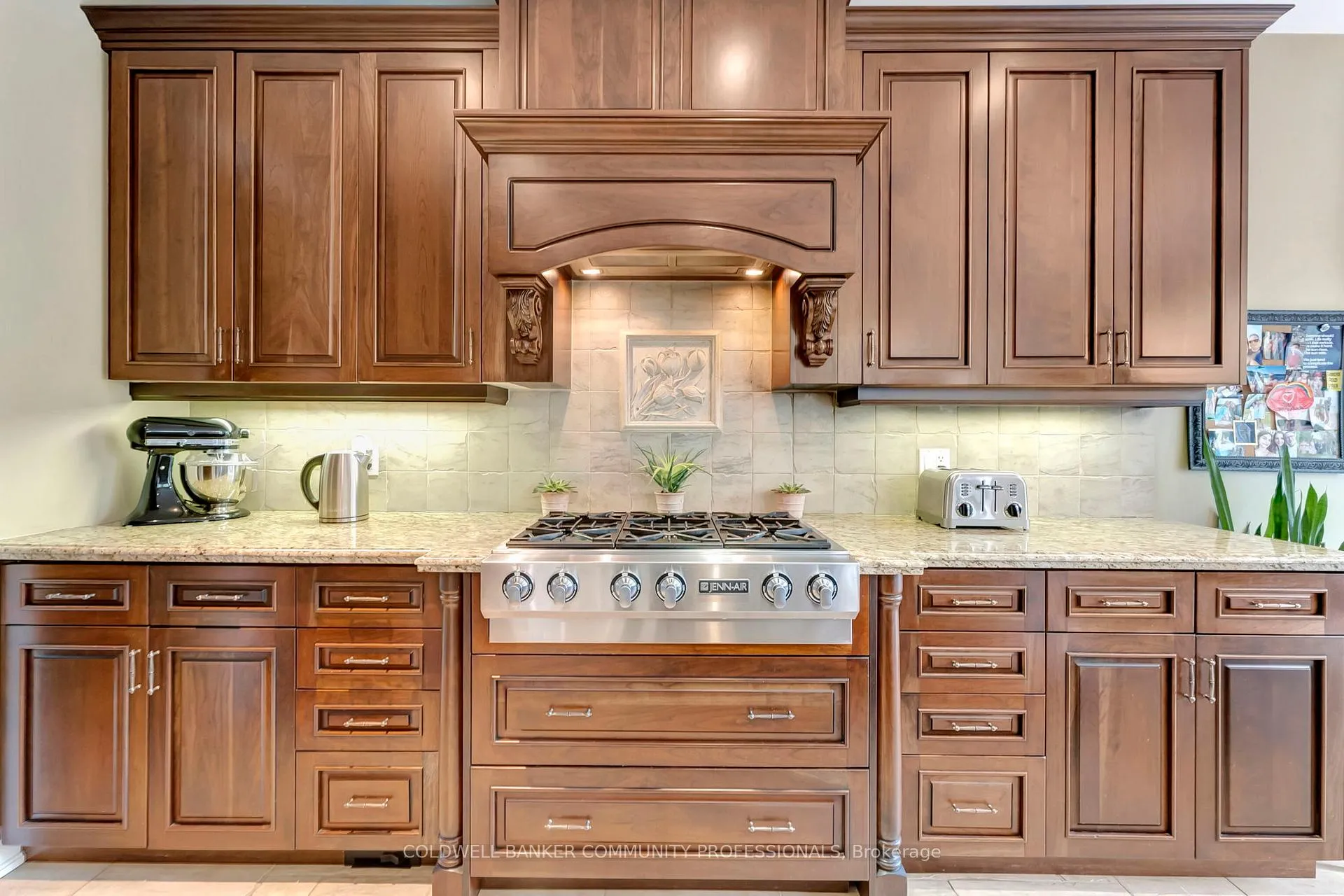 Photo 16 of 46 Orr Crescent, Hamilton, Stoney Creek — HOMEH