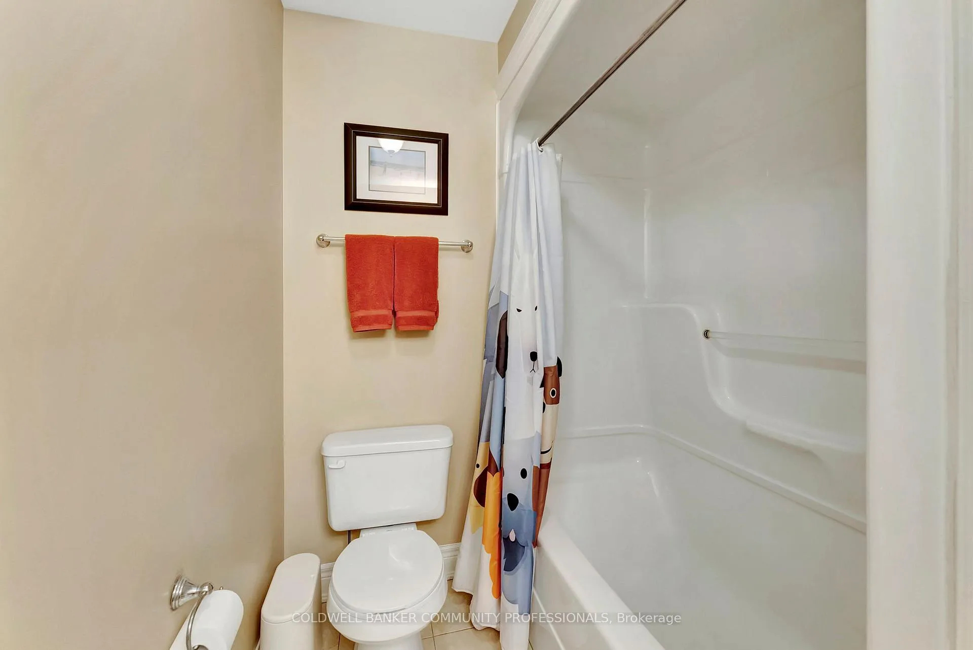 Photo 35 of 46 Orr Crescent, Hamilton, Stoney Creek — HOMEH