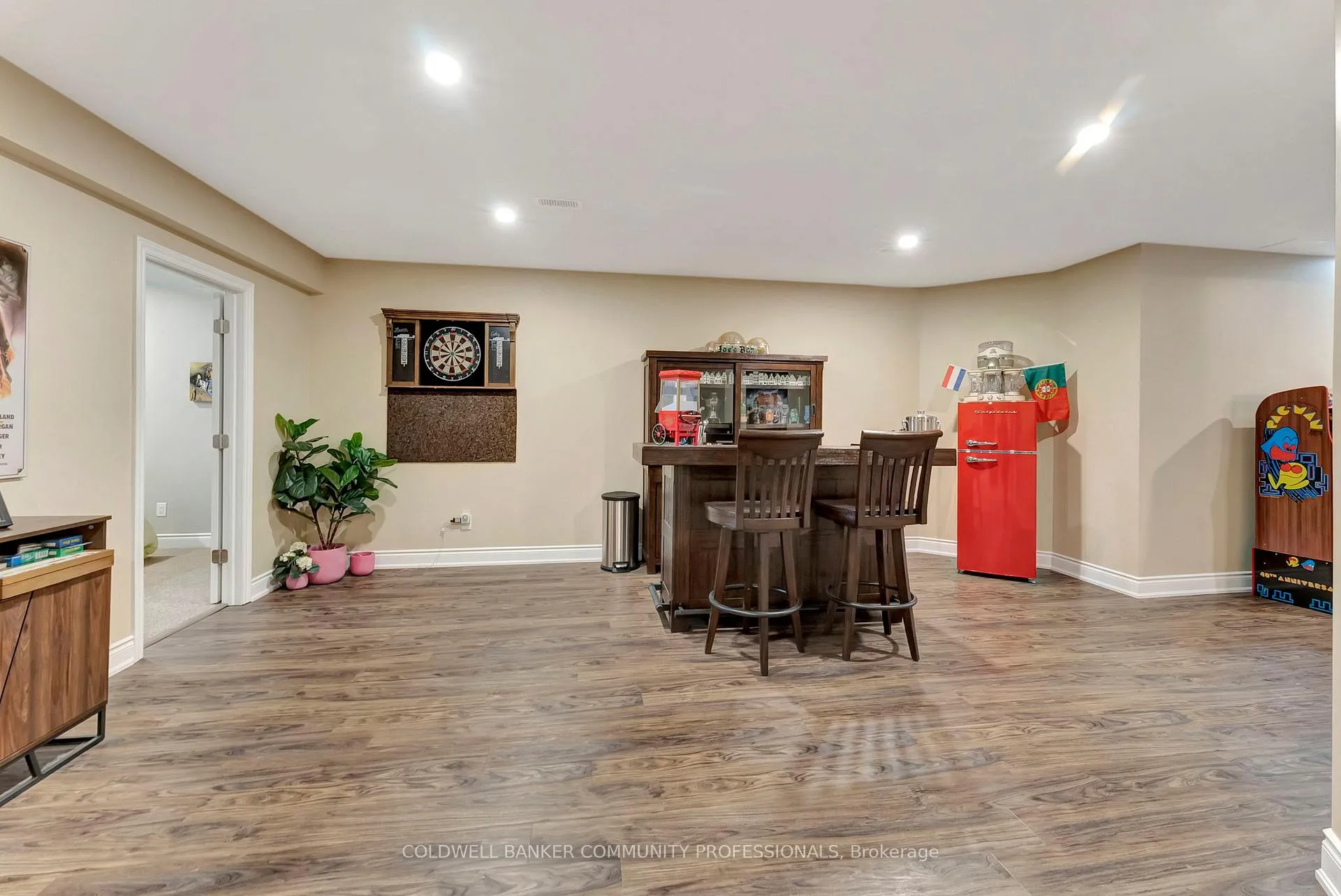 Photo 42 of 46 Orr Crescent, Hamilton, Stoney Creek — HOMEH
