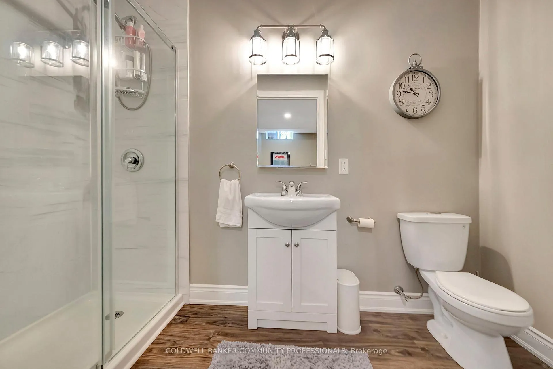 Photo 44 of 46 Orr Crescent, Hamilton, Stoney Creek — HOMEH