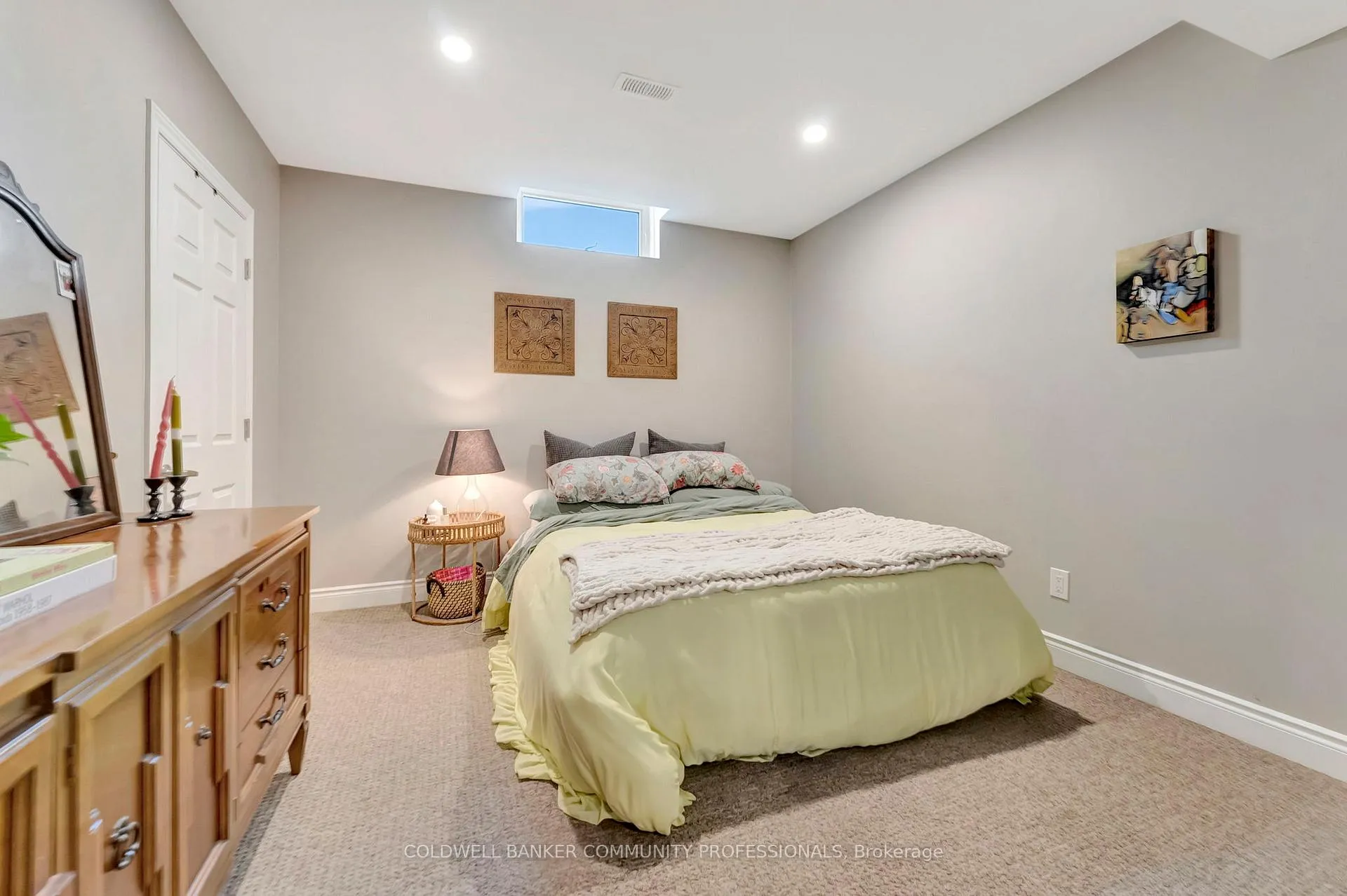 Photo 45 of 46 Orr Crescent, Hamilton, Stoney Creek — HOMEH