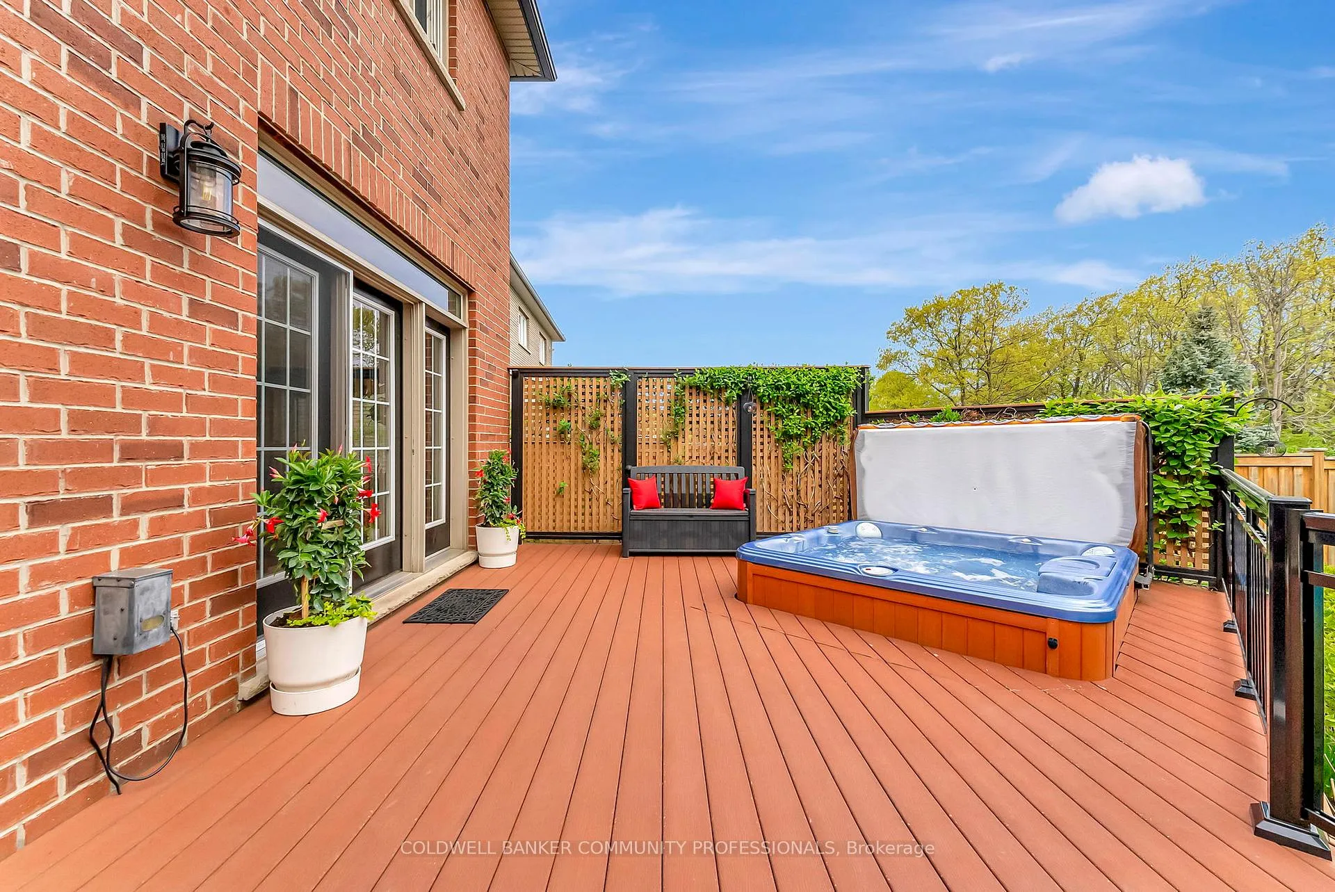 Photo 46 of 46 Orr Crescent, Hamilton, Stoney Creek — HOMEH