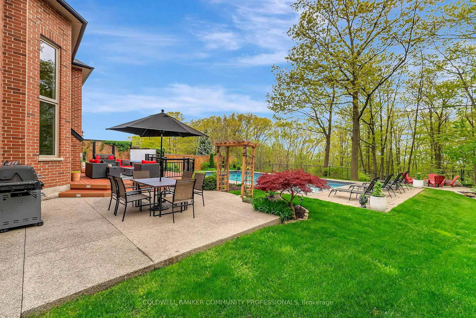 Photo 48 of 46 Orr Crescent, Hamilton, Stoney Creek — HOMEH
