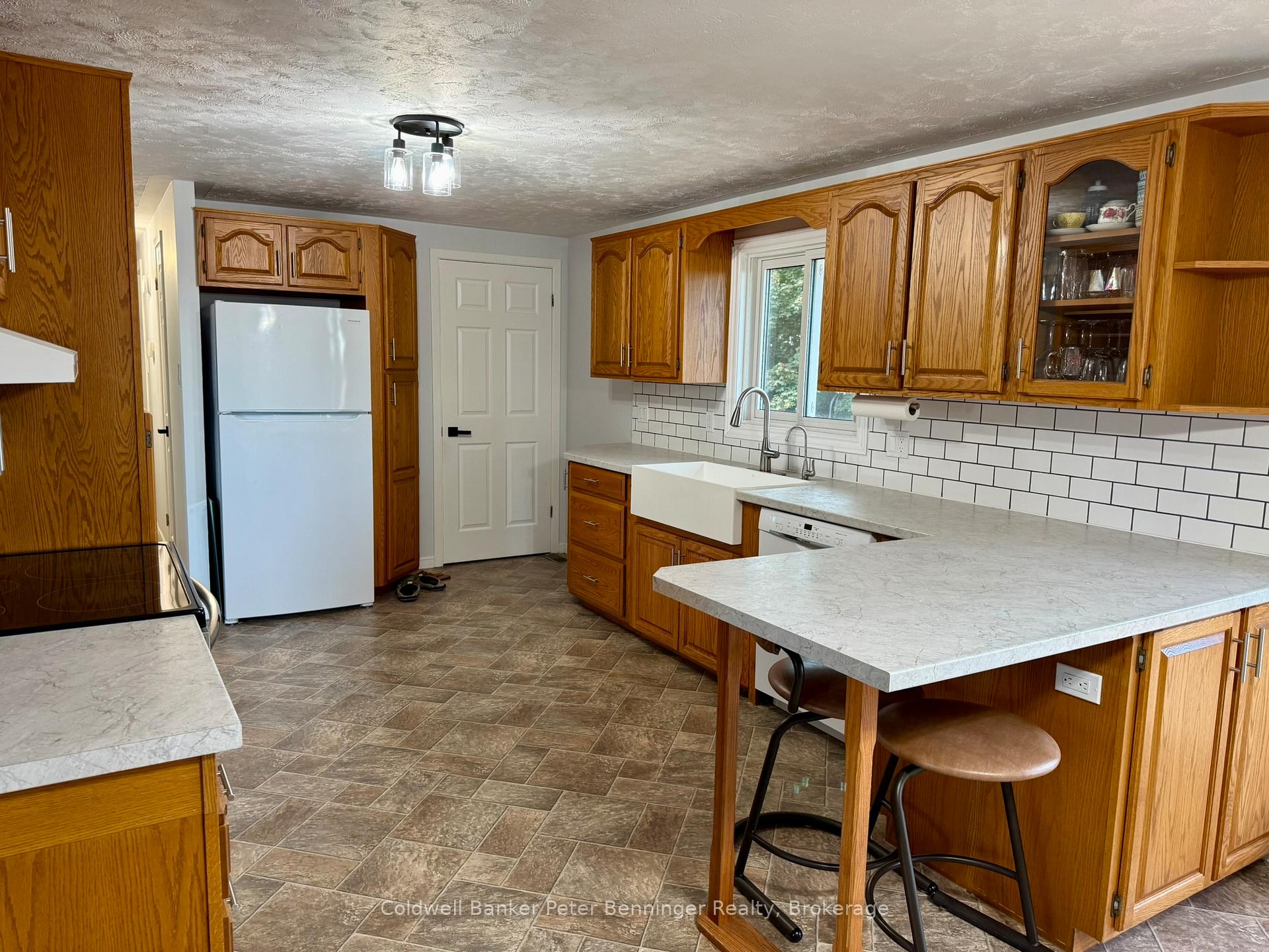 Photo 2 of 302 Concession 2 Ndr, Brockton — HOMEH