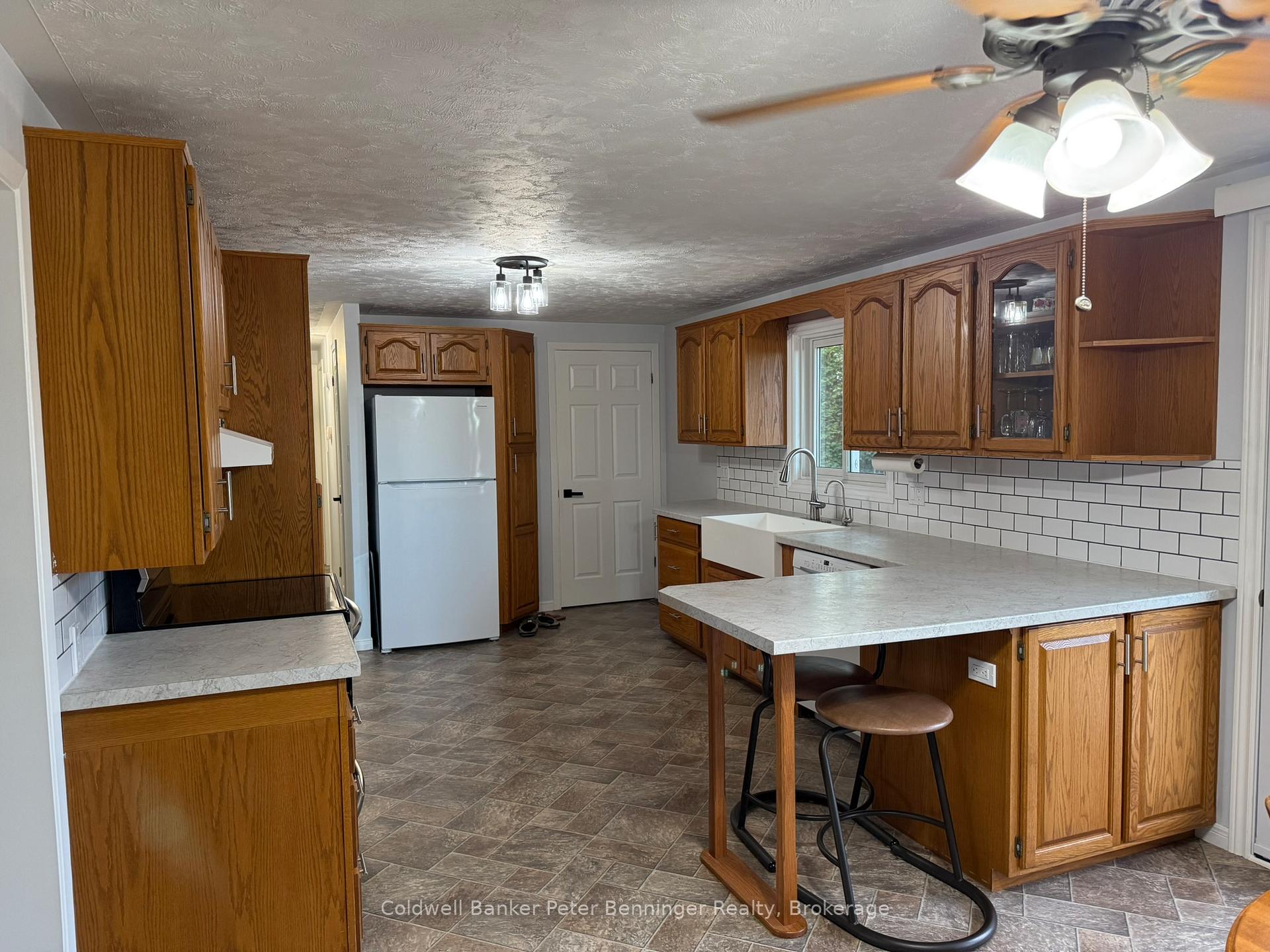 Photo 4 of 302 Concession 2 Ndr, Brockton — HOMEH
