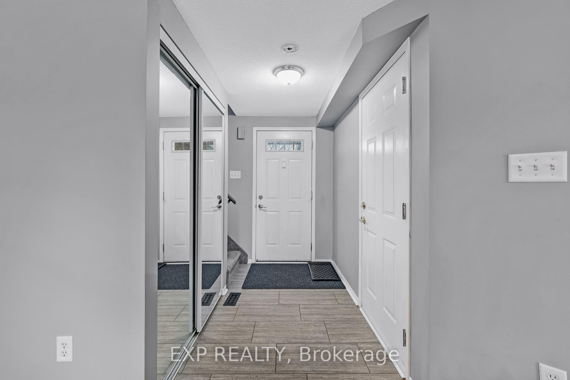 Photo 3 of 73 Srigley Street, Barrie, Holly — HOMEH