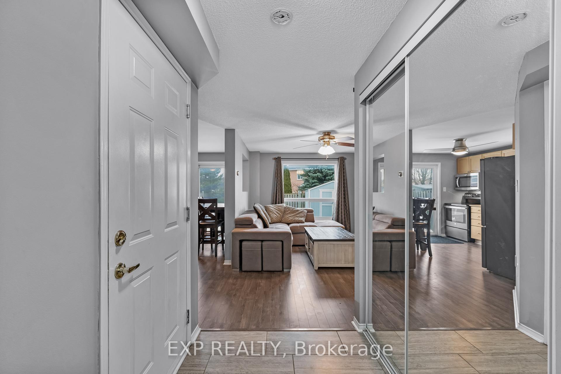 Photo 4 of 73 Srigley Street, Barrie, Holly — HOMEH