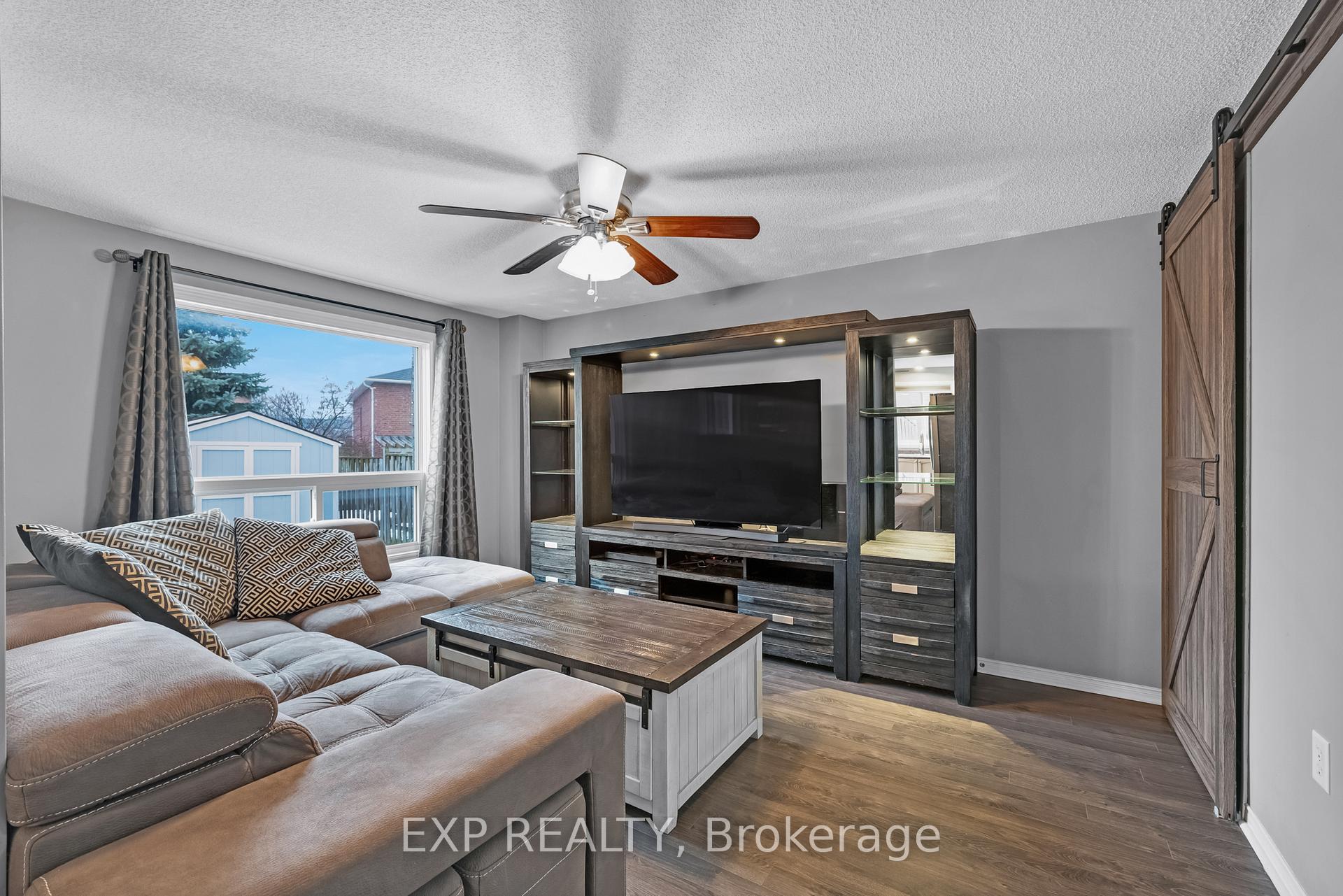 Photo 6 of 73 Srigley Street, Barrie, Holly — HOMEH