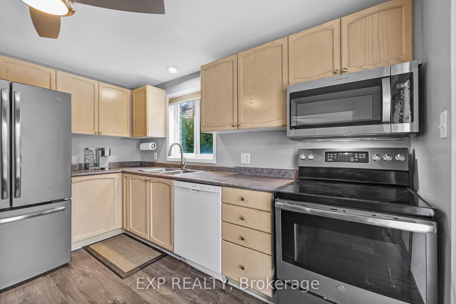 Photo 11 of 73 Srigley Street, Barrie, Holly — HOMEH