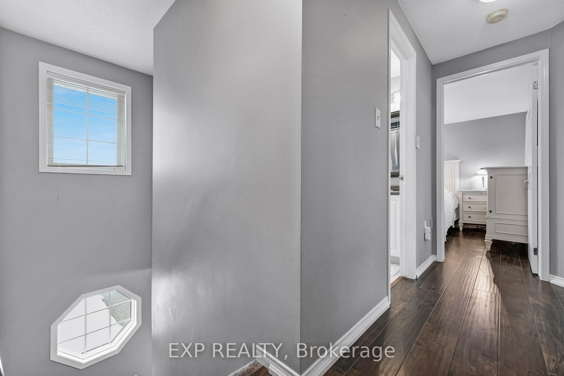 Photo 15 of 73 Srigley Street, Barrie, Holly — HOMEH