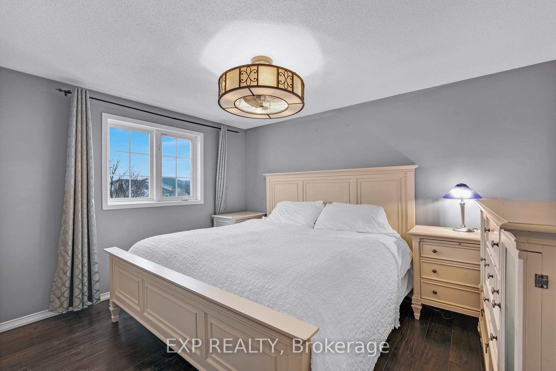Photo 17 of 73 Srigley Street, Barrie, Holly — HOMEH