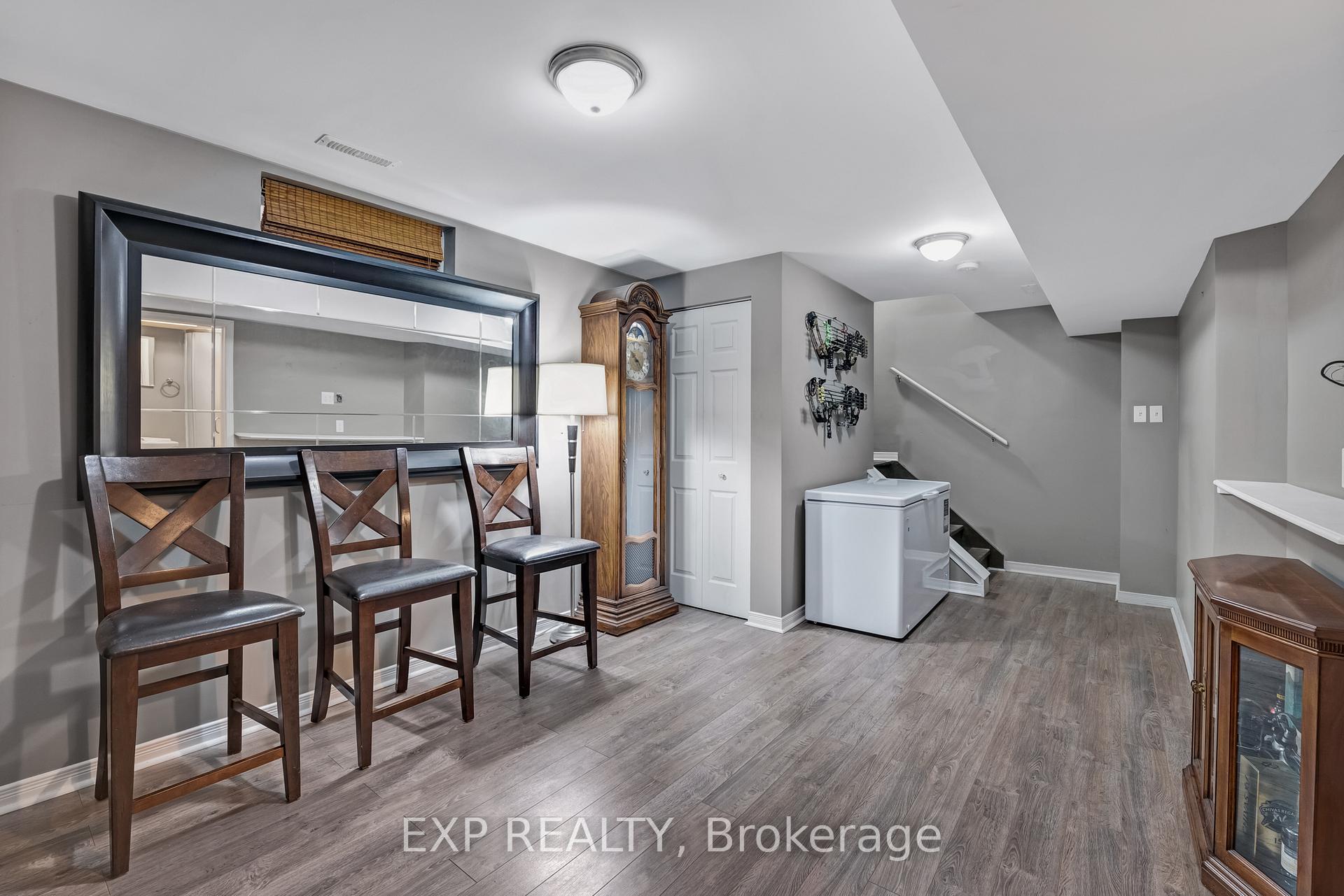 Photo 27 of 73 Srigley Street, Barrie, Holly — HOMEH
