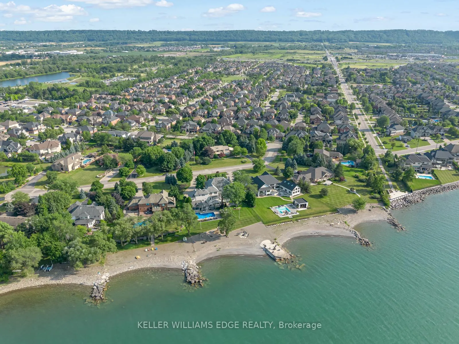 Photo 40 of 8 Lochside Drive, Hamilton, Winona Park — HOMEH