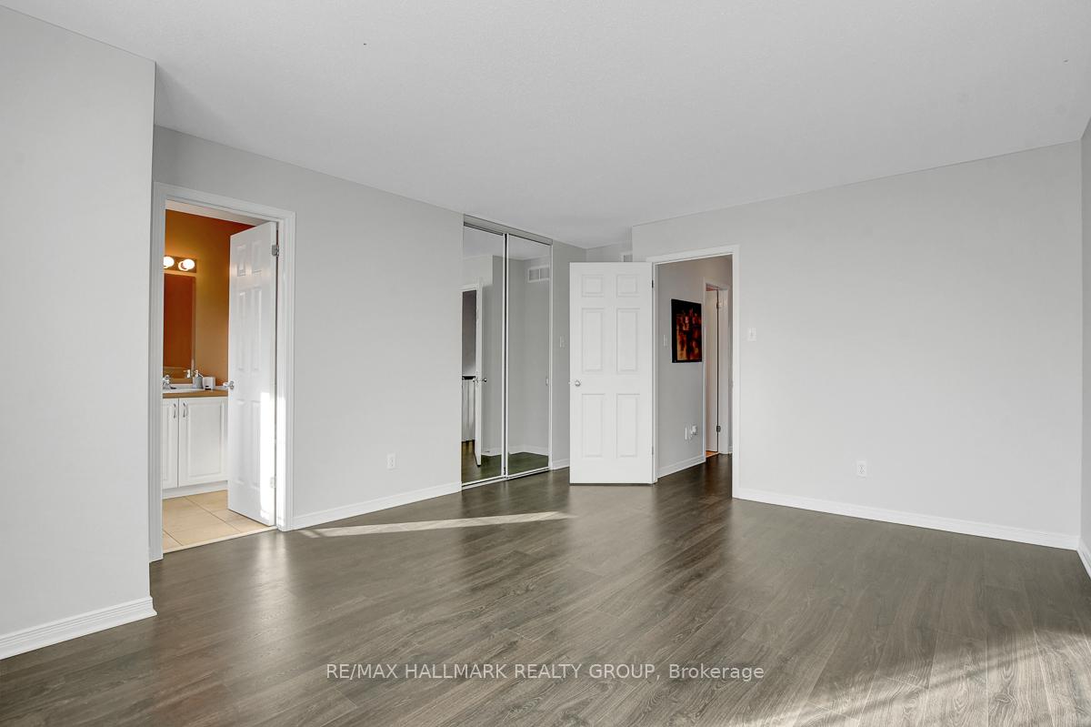 Photo 18 of 211 Sorento Street, Ottawa, Barrhaven - Strandherd — HOMEH