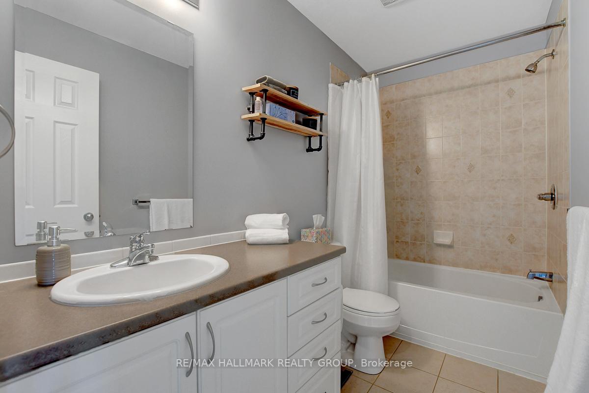 Photo 29 of 211 Sorento Street, Ottawa, Barrhaven - Strandherd — HOMEH