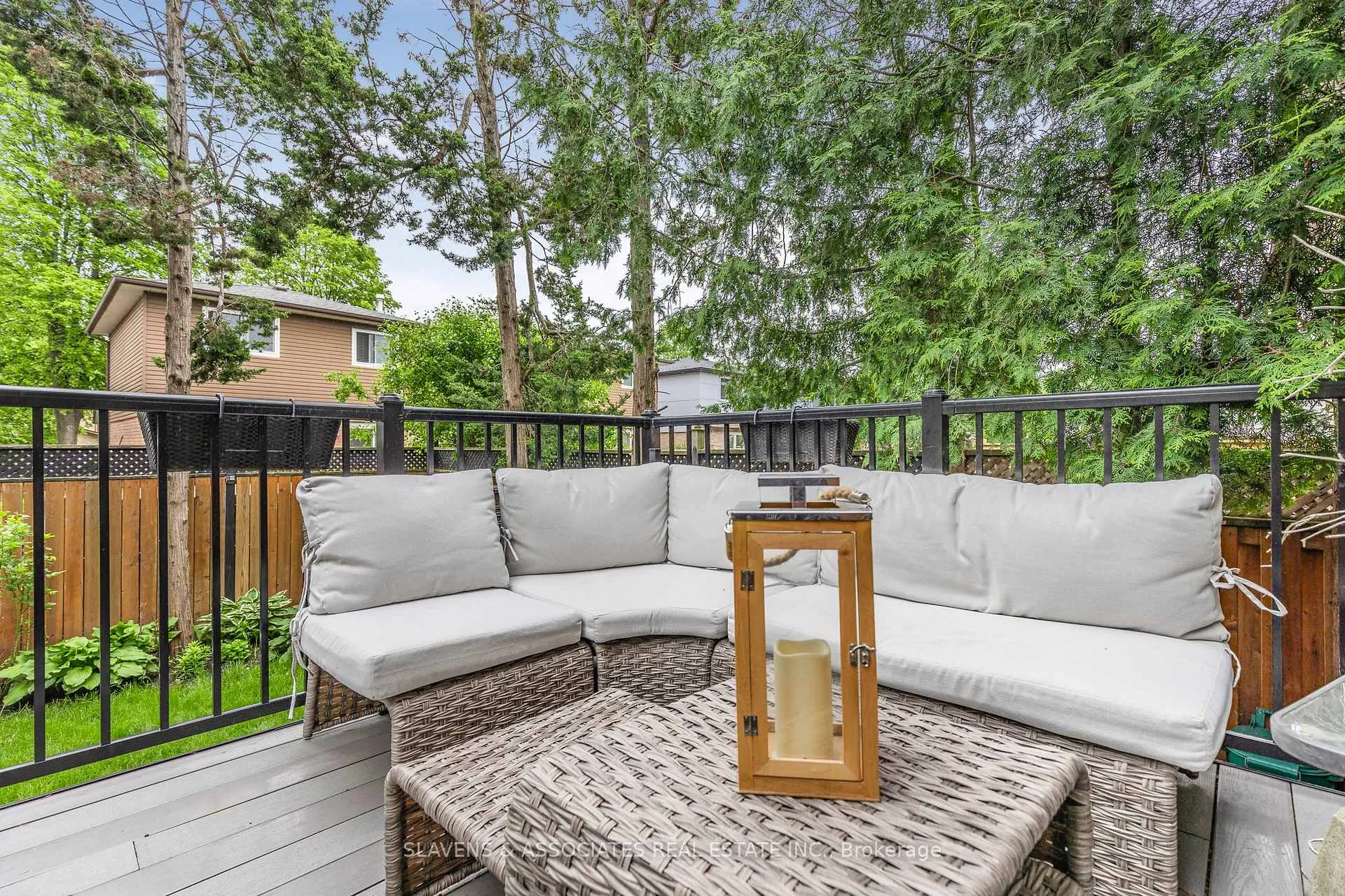 Photo 32 of 37 Vodden Street W, Brampton, Downtown Brampton — HOMEH