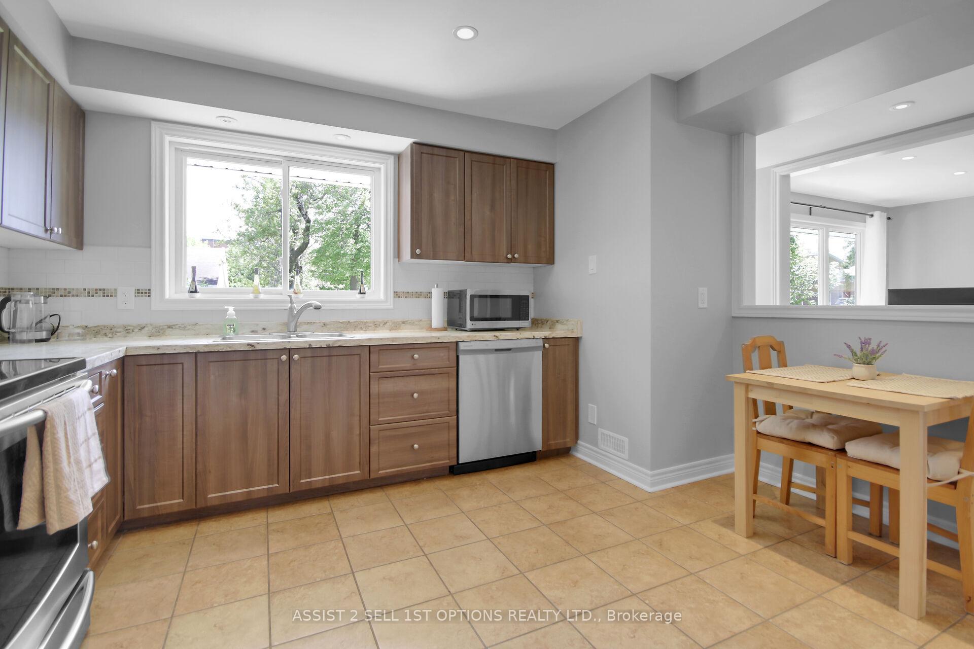 Photo 4 of 1415 Chatelain Avenue, Ottawa, Carlington — HOMEH