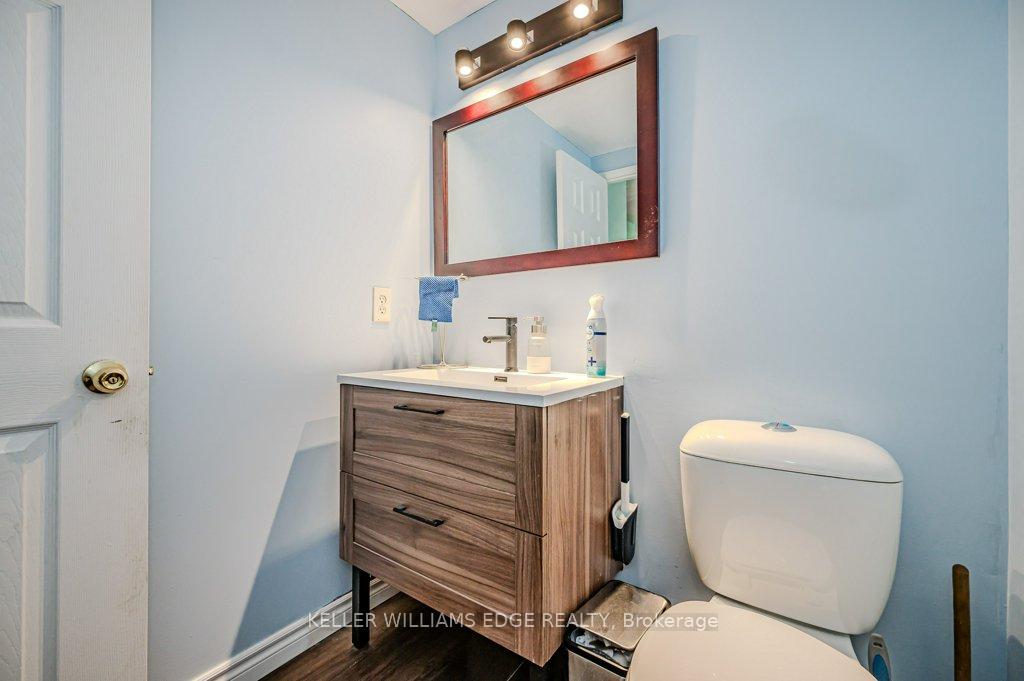 Photo 8 of 5137 Porter Street, Burlington, Uptown — HOMEH