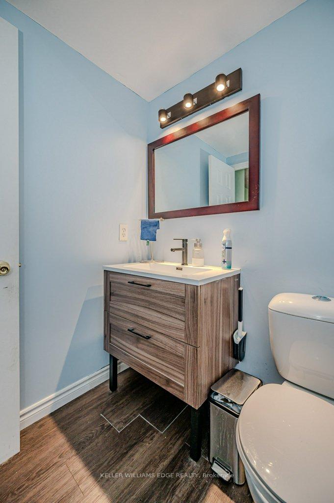 Photo 9 of 5137 Porter Street, Burlington, Uptown — HOMEH