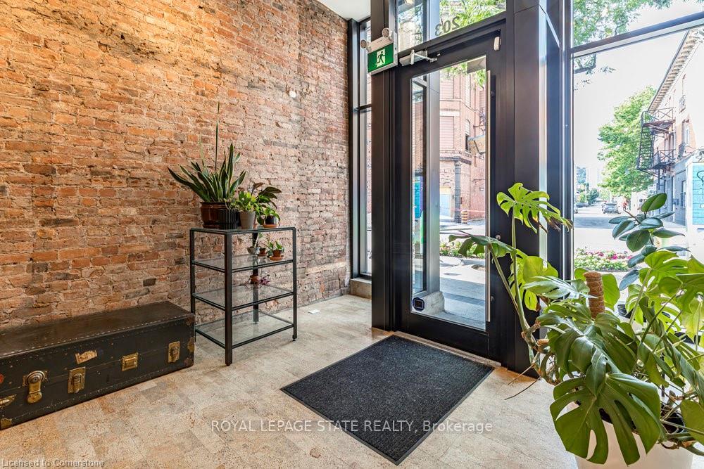 Photo 4 of 203 King Street E, Hamilton, Beasley — HOMEH
