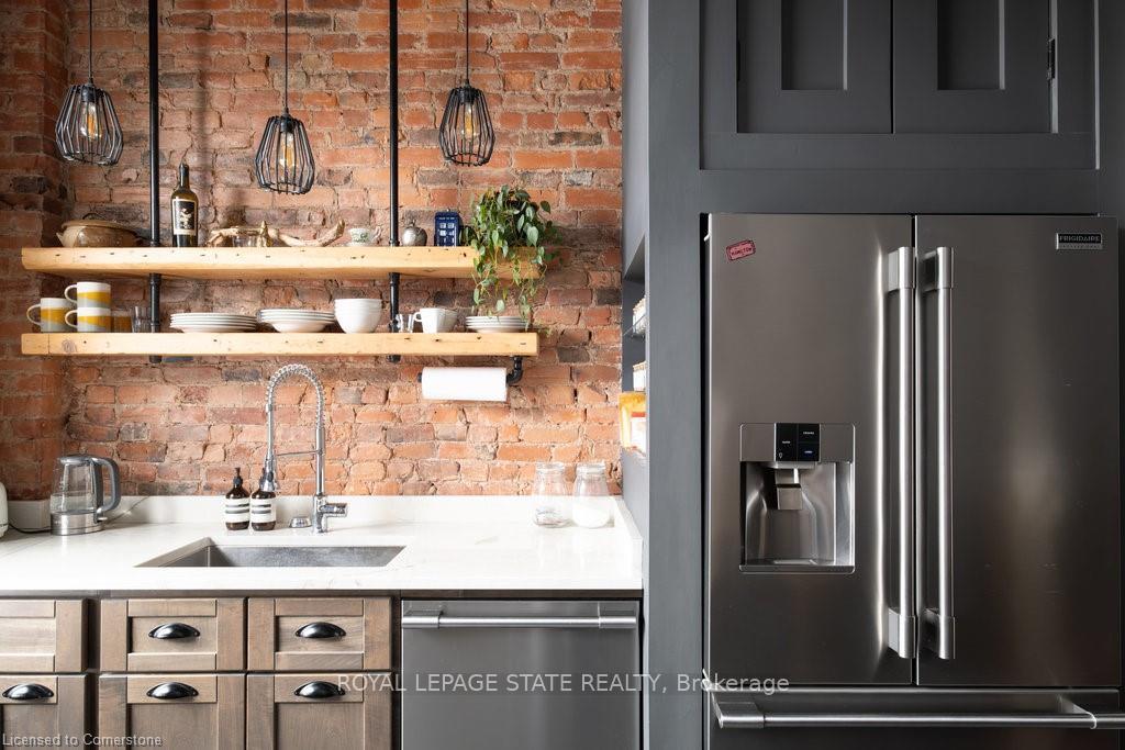 Photo 14 of 203 King Street E, Hamilton, Beasley — HOMEH