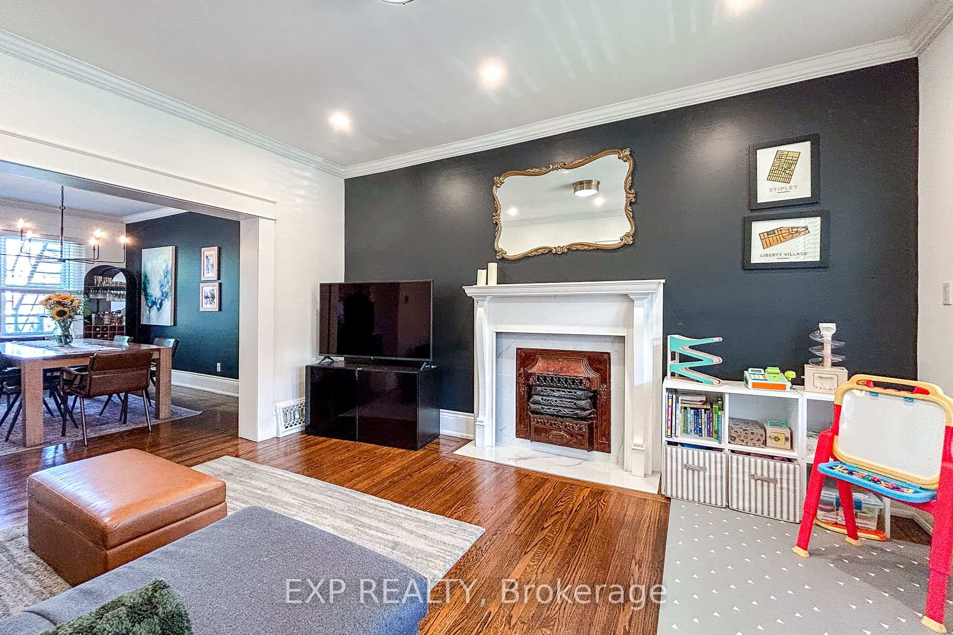 Photo 6 of 191 Stirton Street, Hamilton, Gibson — HOMEH