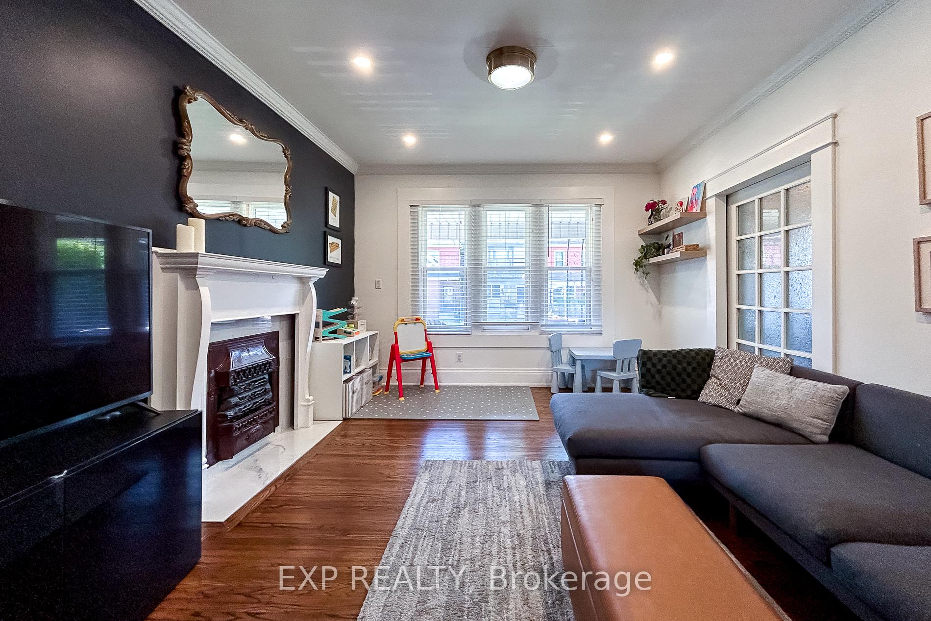 Photo 7 of 191 Stirton Street, Hamilton, Gibson — HOMEH