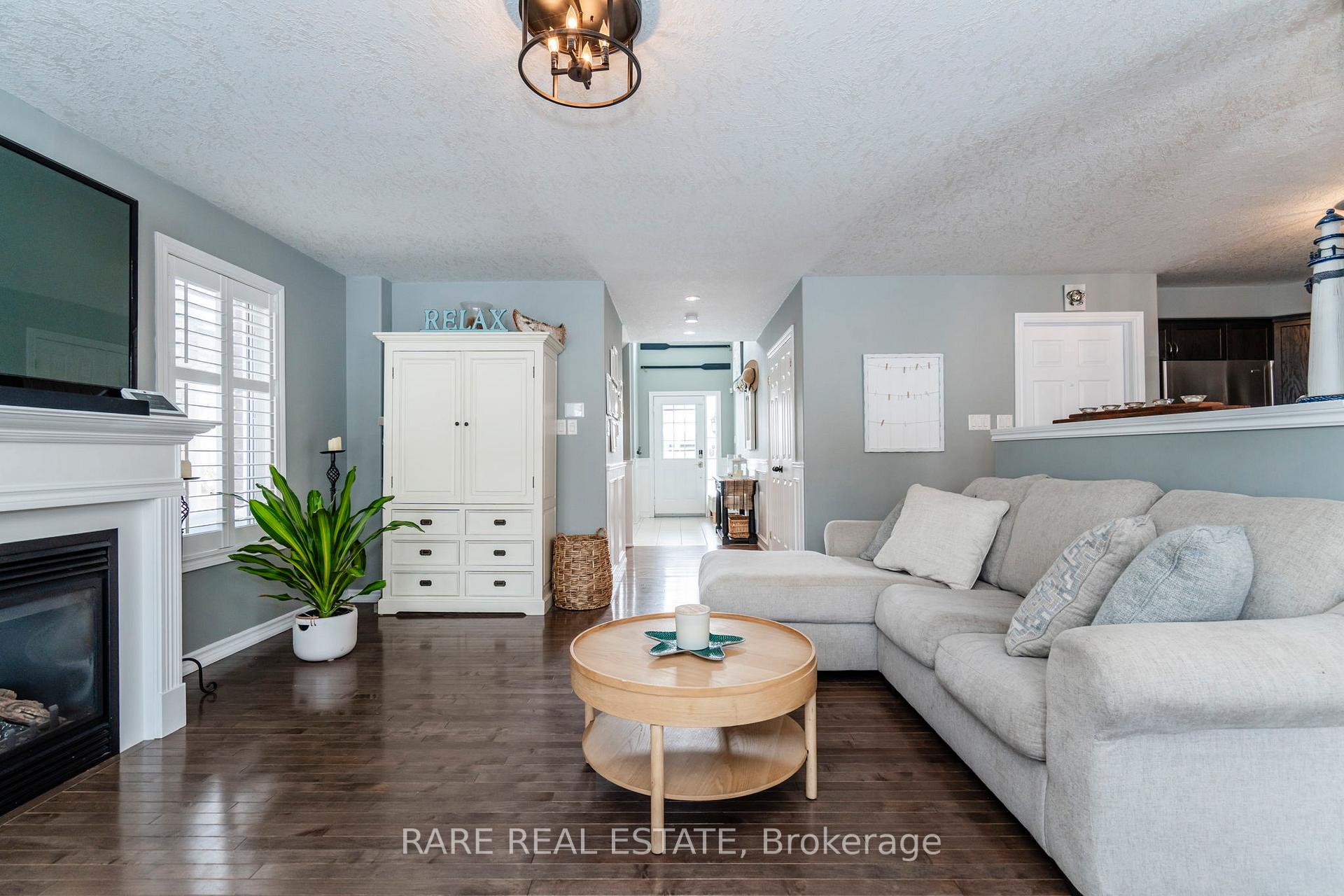 Photo 15 of 46 Sovereign's Gate, Barrie, Innis-Shore — HOMEH