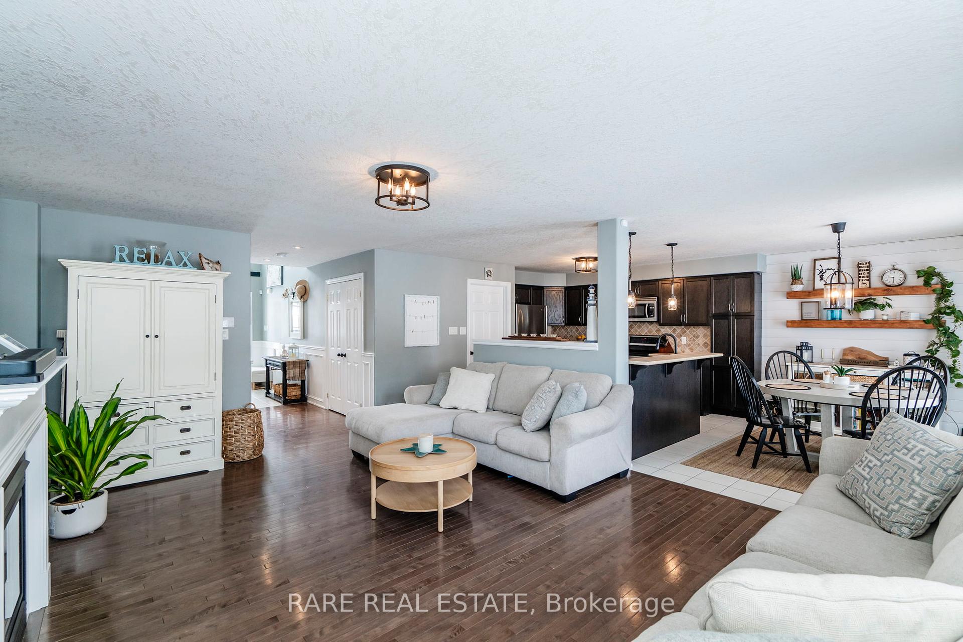 Photo 16 of 46 Sovereign's Gate, Barrie, Innis-Shore — HOMEH