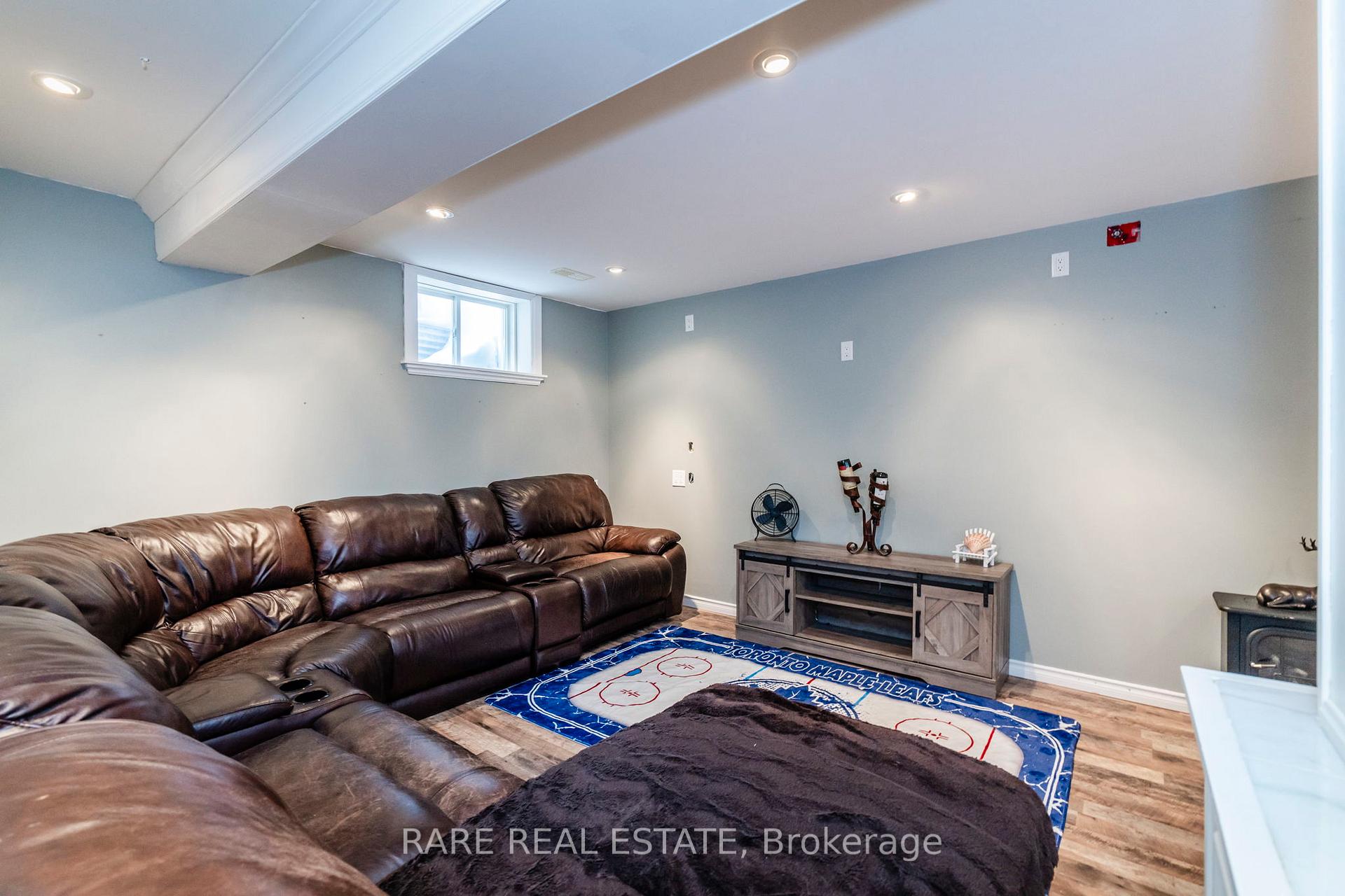 Photo 45 of 46 Sovereign's Gate, Barrie, Innis-Shore — HOMEH
