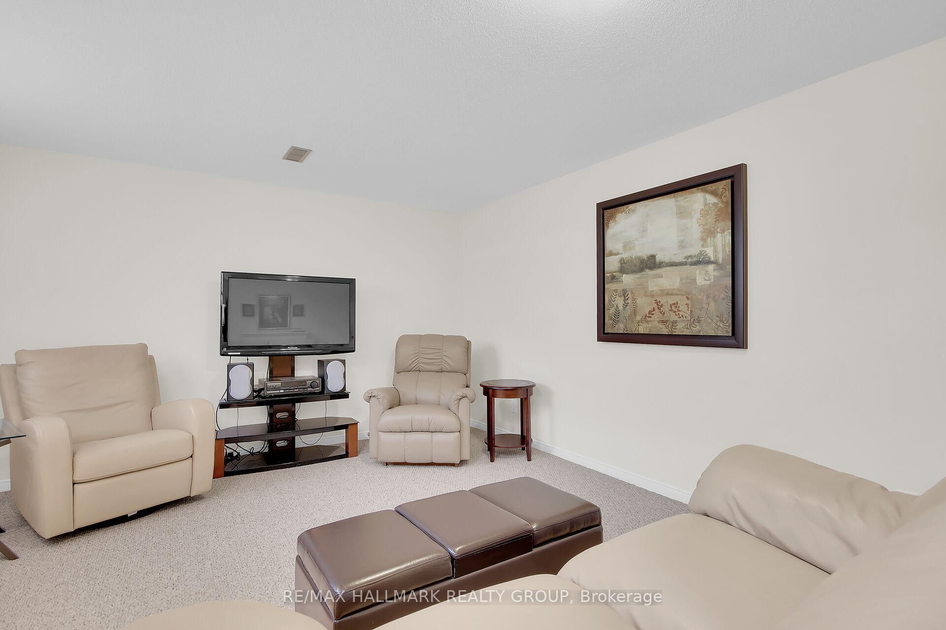 Photo 39 of 277 Cairnsmore Circle, Ottawa, Barrhaven - Stonebridge — HOMEH
