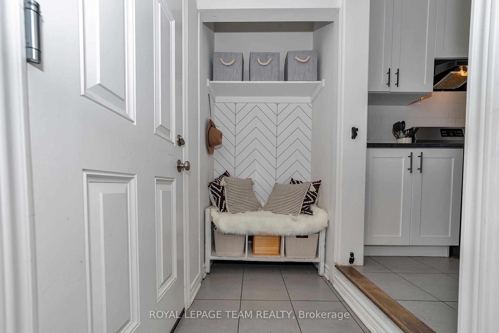 Photo 13 of 100 Burbot Street, Ottawa, Barrhaven - Half Moon Bay — HOMEH