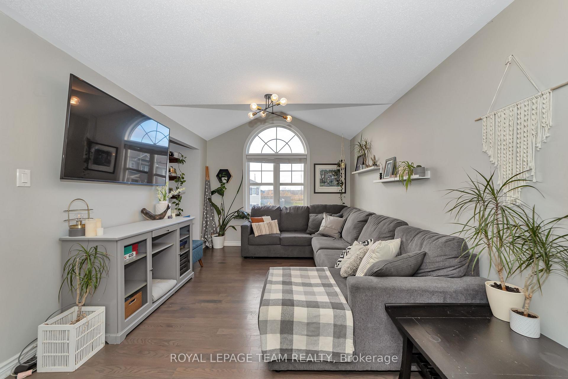 Photo 16 of 100 Burbot Street, Ottawa, Barrhaven - Half Moon Bay — HOMEH