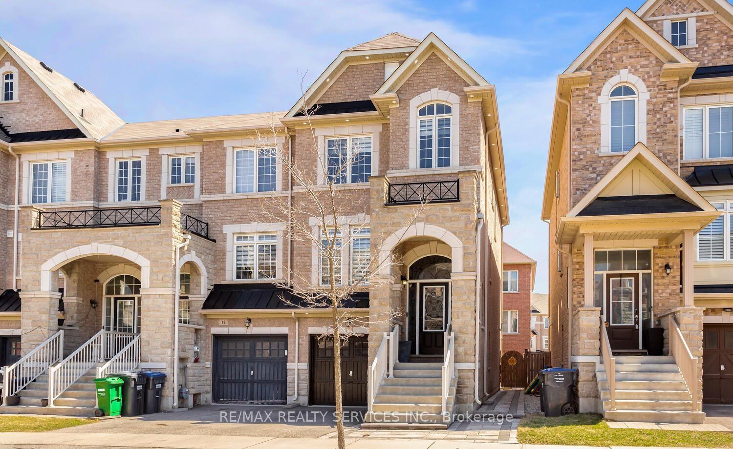 Photo 2 of 14 Rockman Crescent, Brampton, Northwest Brampton — HOMEH