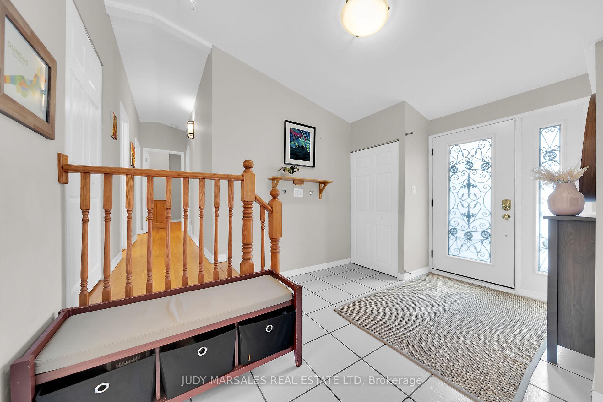 Photo 7 of 28 Pleasant Avenue, Hamilton, Dundas — HOMEH