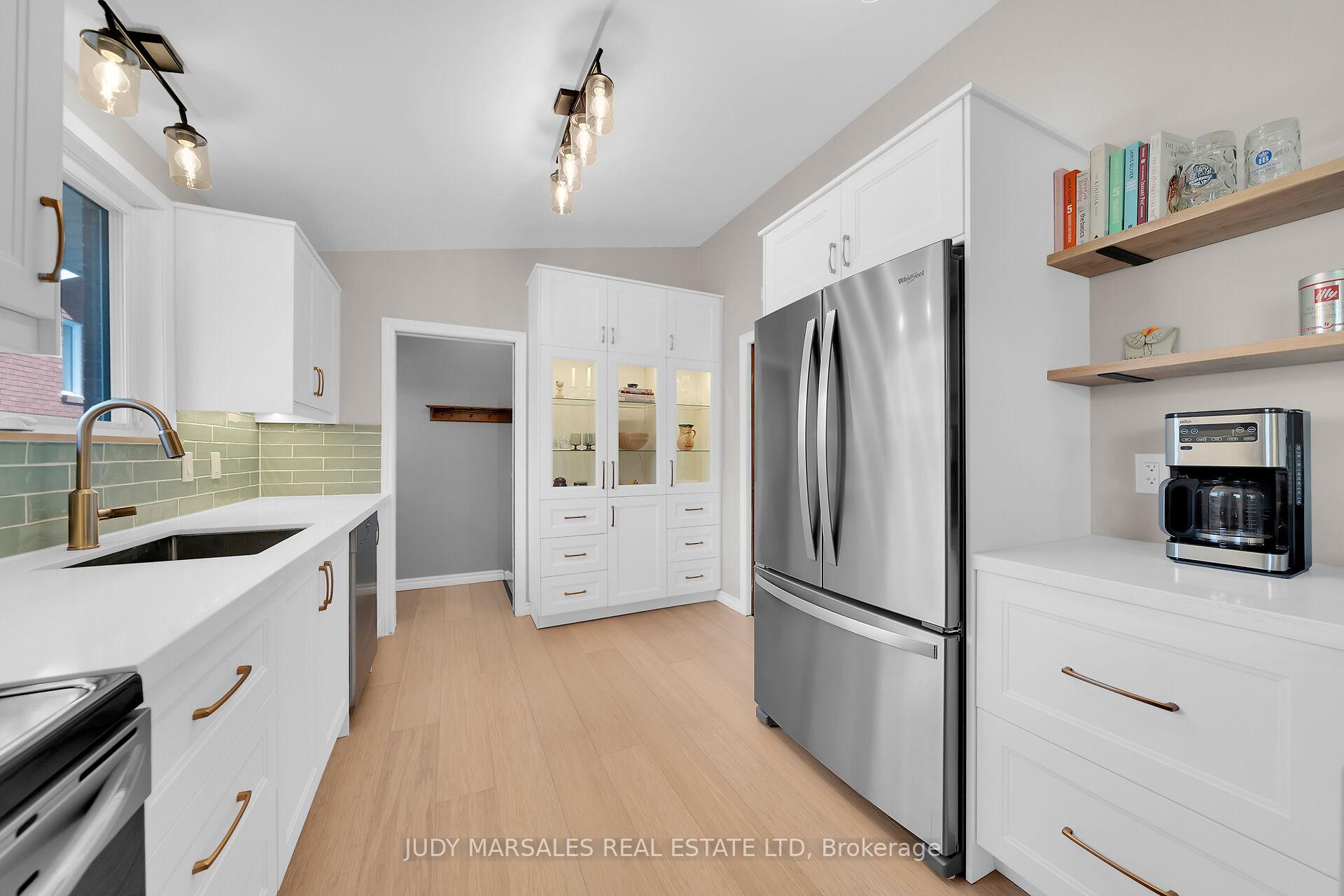 Photo 16 of 28 Pleasant Avenue, Hamilton, Dundas — HOMEH