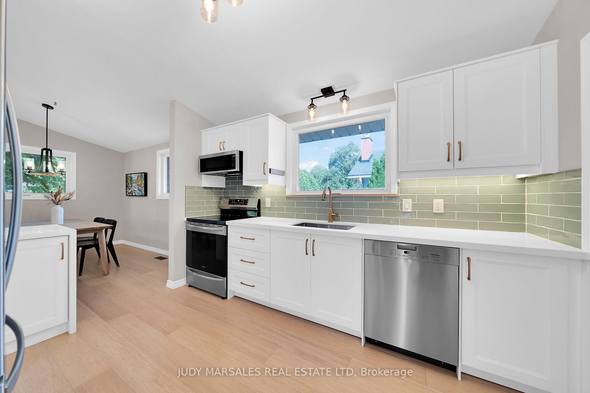 Photo 19 of 28 Pleasant Avenue, Hamilton, Dundas — HOMEH