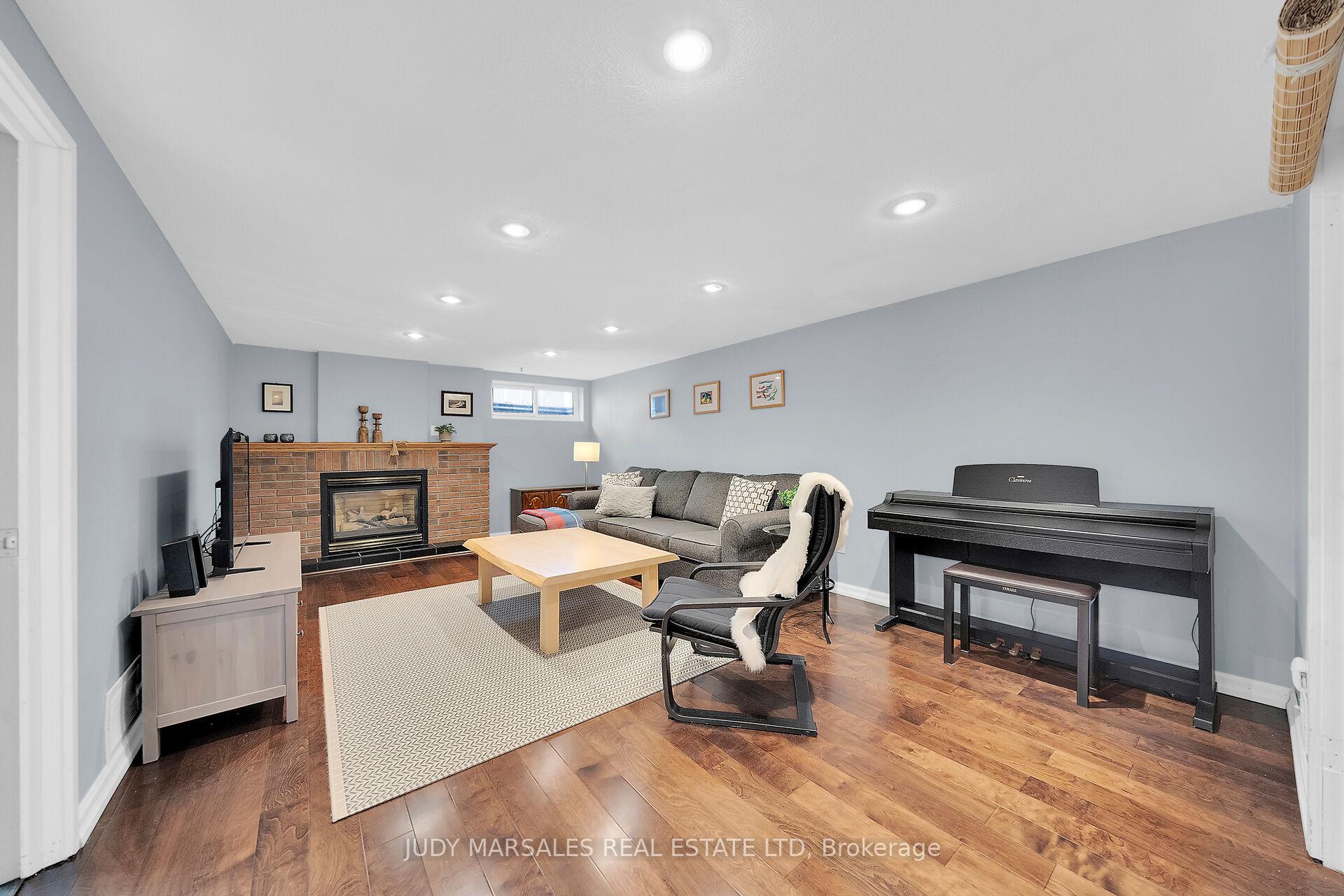 Photo 32 of 28 Pleasant Avenue, Hamilton, Dundas — HOMEH