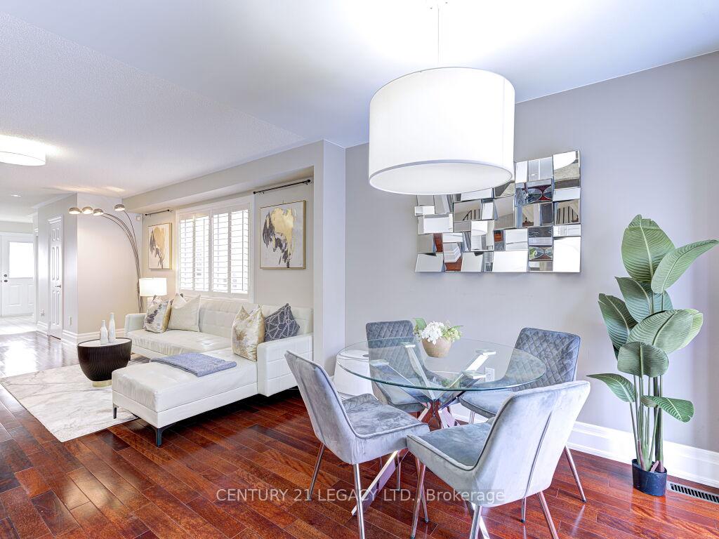 Photo 13 of 5157 Falconcrest Drive, Burlington, Uptown — HOMEH
